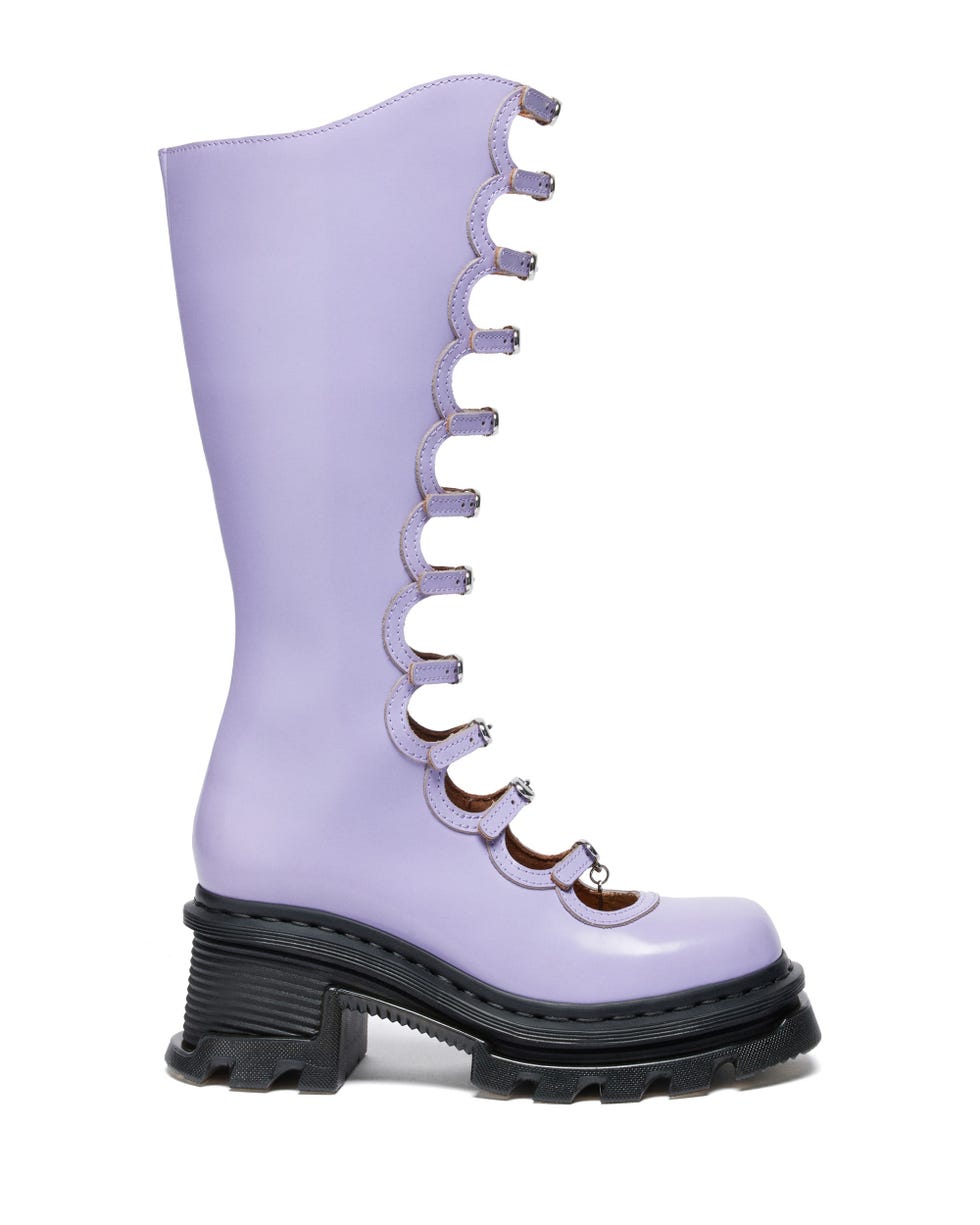 fashionable purple kneehigh boot with lacing detail