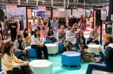 1月開催の「Source Fashion」、来場者に“ハンズオン”のアパレル生産体験を提供へ - FashionNetwork 日本