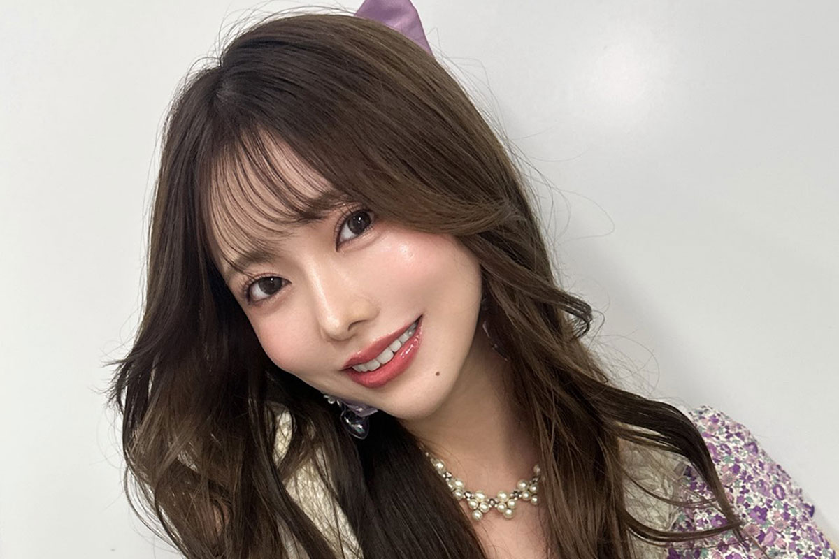 生配信で「豚汁つくるアイドル」 ぴったりワンピ姿に驚きの声「AIかと見間違えるレベル」「この奥様感」 | ENCOUNT RiNCENT#の雪乃椛鈴【写真:X(@rincent_karin)より】