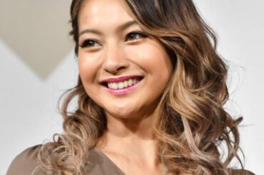 ゆきぽよ「何年も使ってる」お気に入りの信頼チークを紹介！ (2025年11月6日) - エキサイトニュース