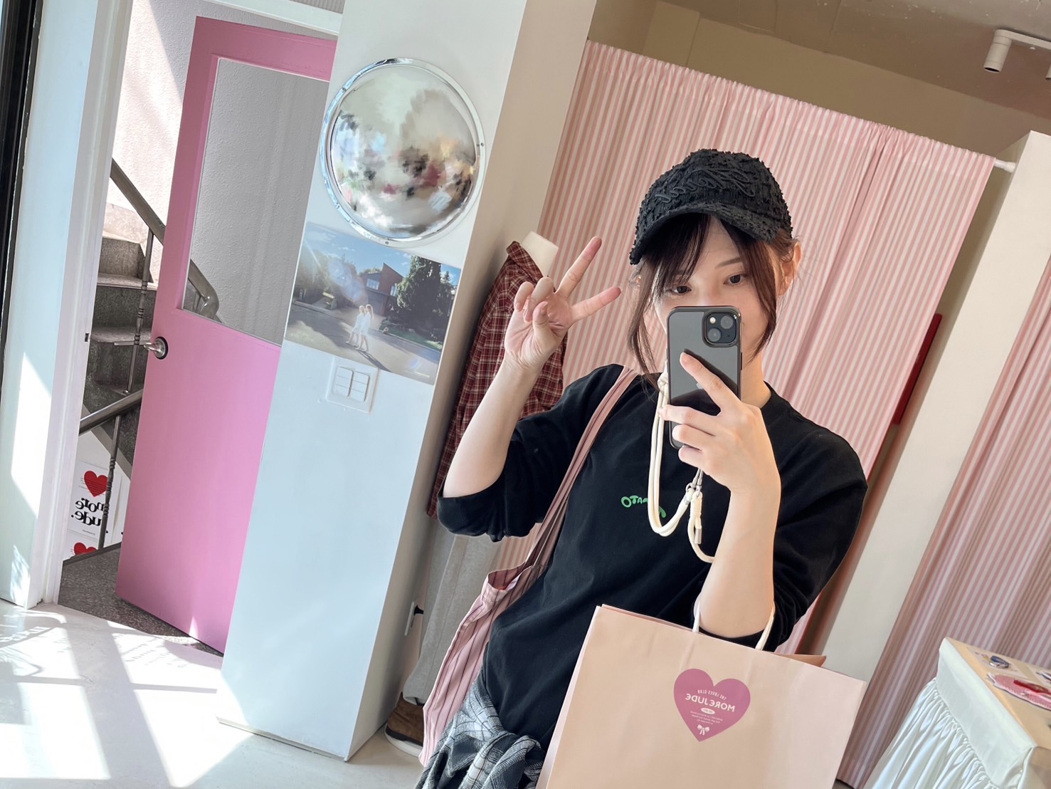 声優・黒木ほの香エッセイ「嬉照幸好」：黒木ほの香のどうか内密に。_001