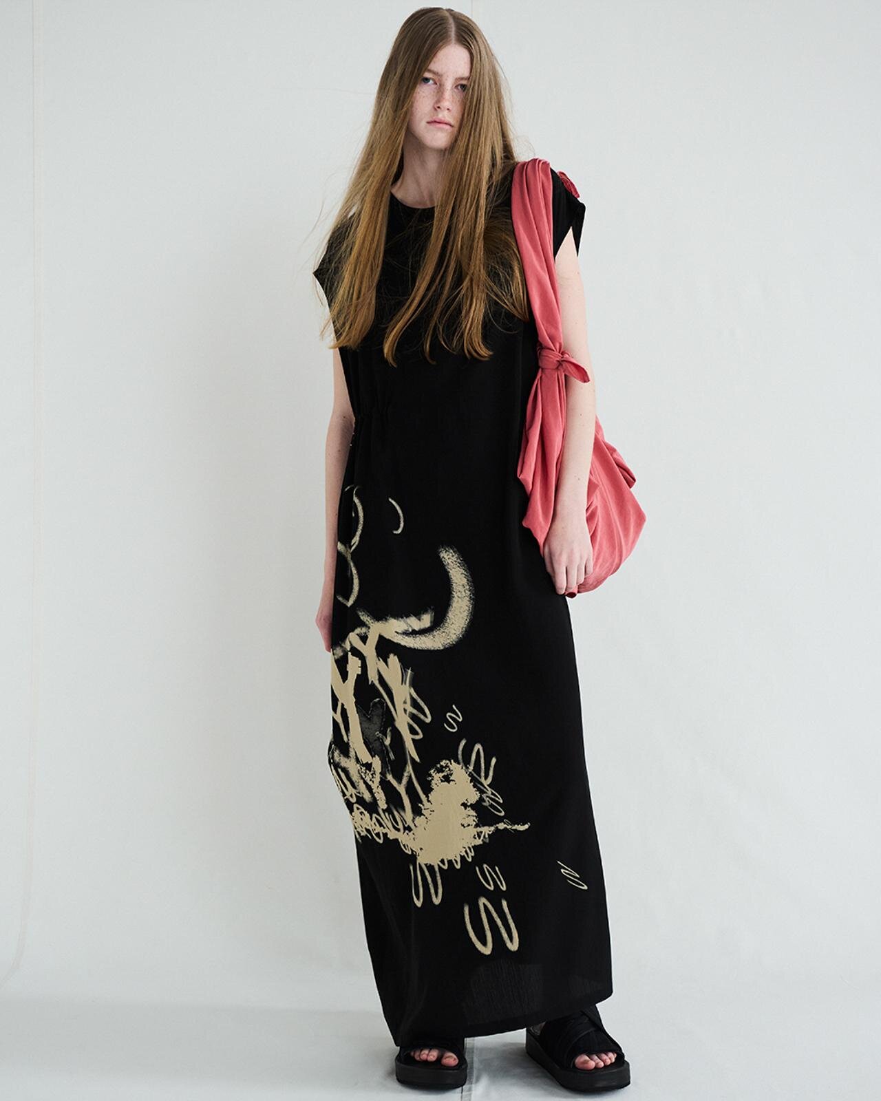 Y's 2026年リゾートコレクション、不揃いの美しさ｜写真6