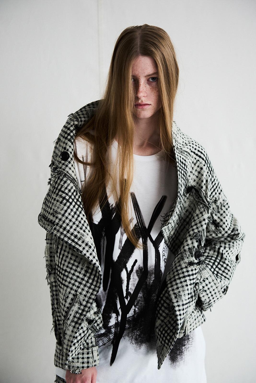 Y's 2026年リゾートコレクション、不揃いの美しさ｜写真10