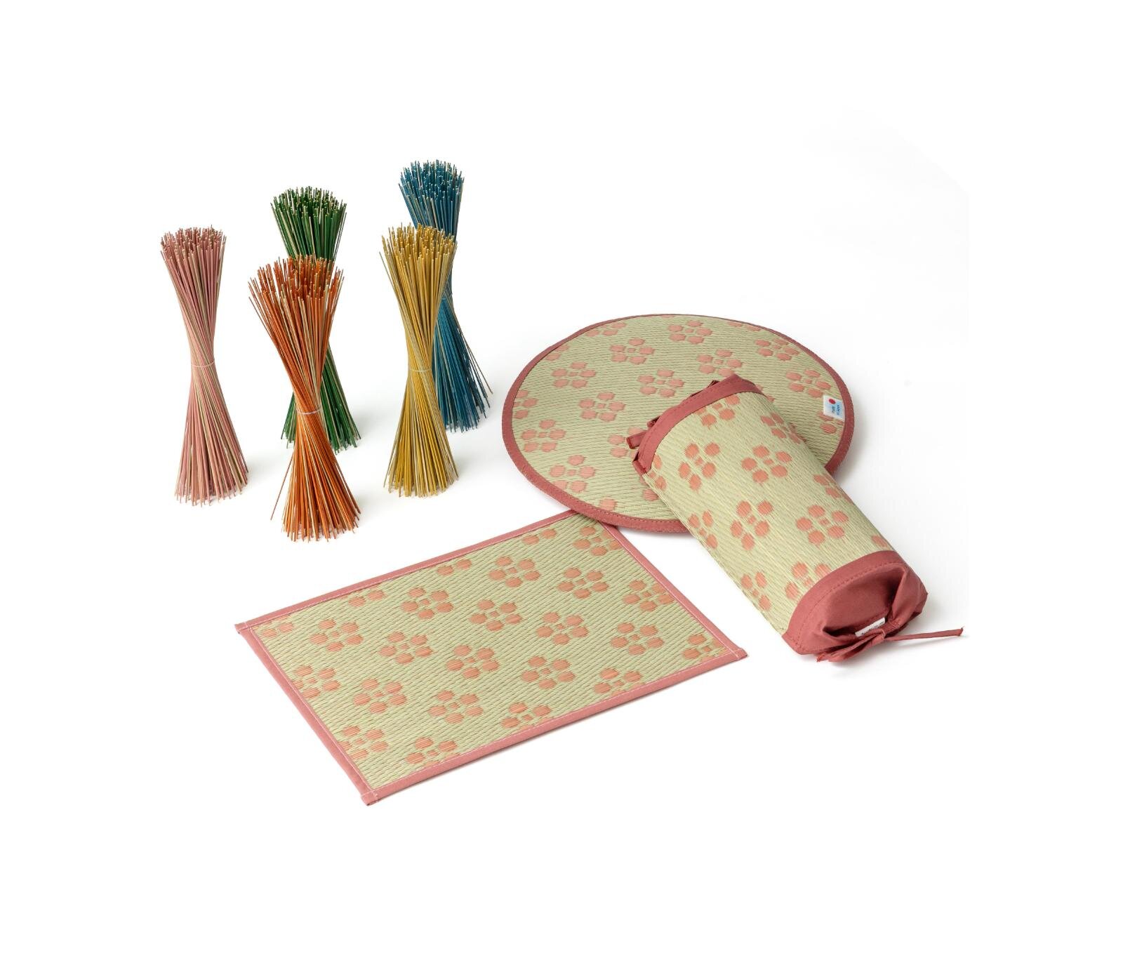 イケヒコ・コーポレーション アロマ・ディフューザー 1,650円 イケヒコ・コーポレーション 花ござランチョンマット 2,750円