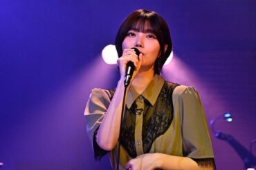 『Spicy Sessions』に出演する中西アルノ