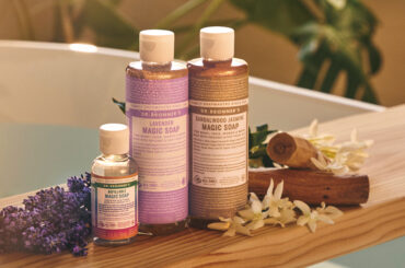 「ドクターブロナー マジックソープ スイートドリームセット」が公式オンラインストアで過去最高売上*を記録！発売3日で売上目標を250％達成 | 美ST ONLINE