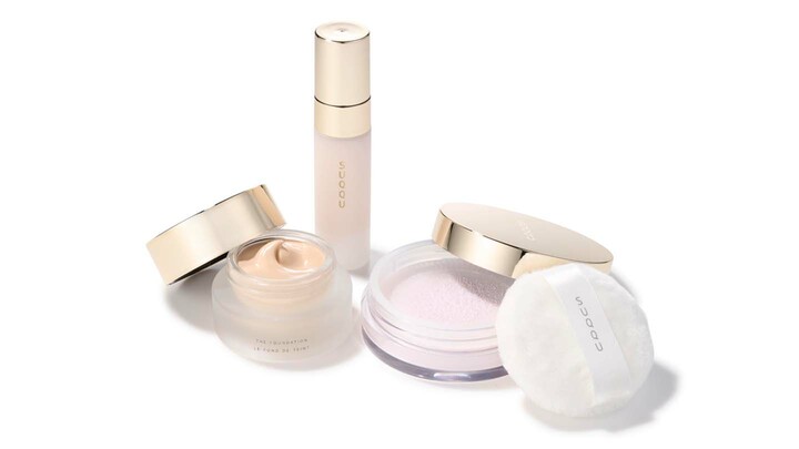 2025年12月1日(月)に数量限定発売となるSUQQUの「ザ ファンデーション スターター キット」