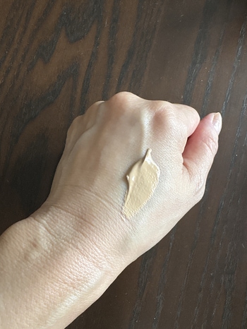 厚塗りに見えないカバー下地＆ファンデ。しっかりカバーできているのに素肌がきれいにみえるように！_img3