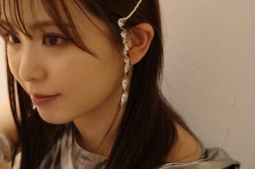 遠藤 理子 2025/11/03 📸目線の先、誰がいると思う〜？ブログを開いて頂き、ありがとうございます。埼玉県出身えんどうりこです☺︎10月29日13枚目シング... M...