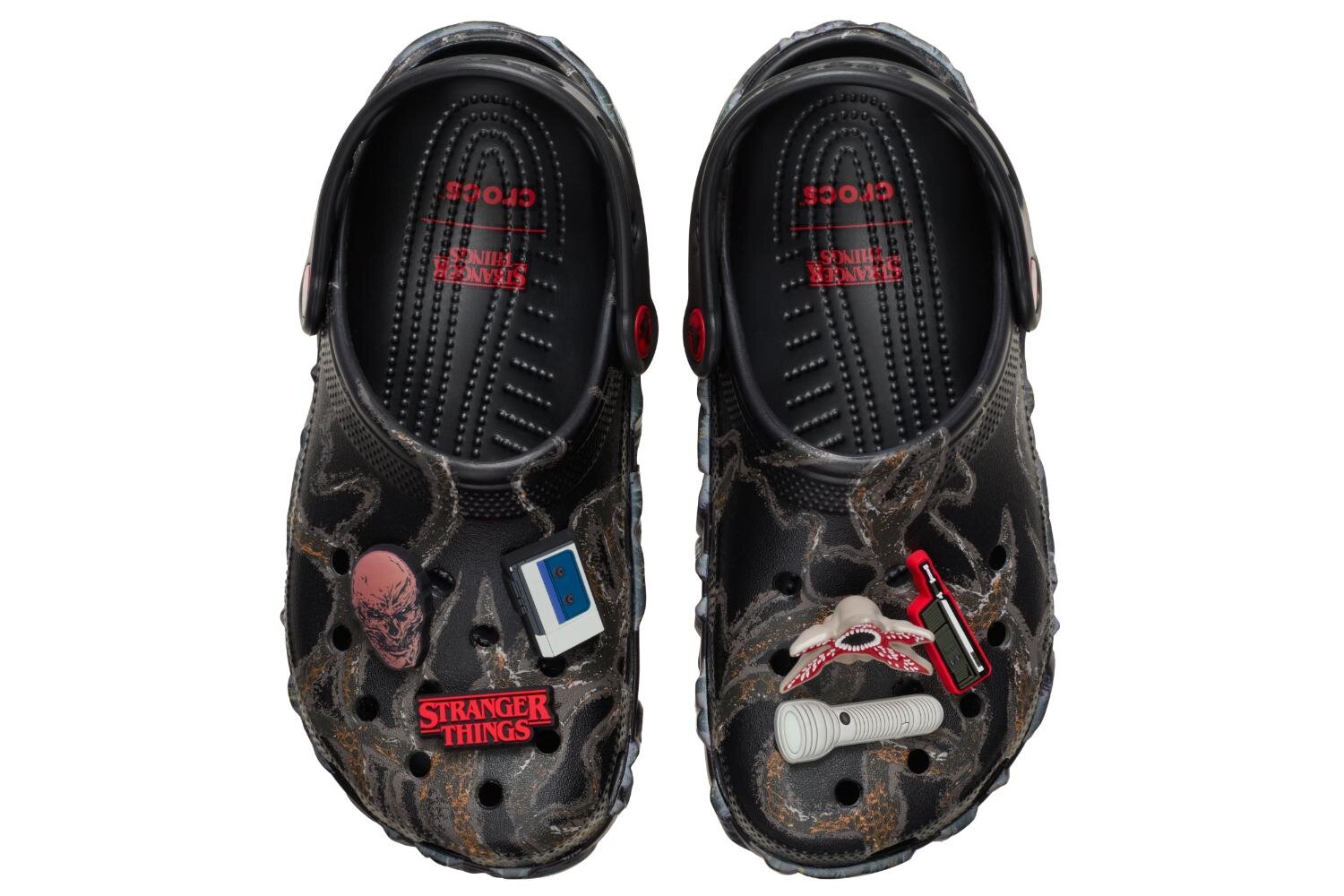 「ストレンジャー シングス クラシック クロッグ」9,900円 サイズ：22cm～31cm