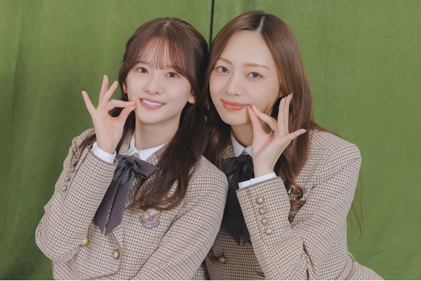 乃木坂46の菅原咲月と梅澤美波にインタビュー