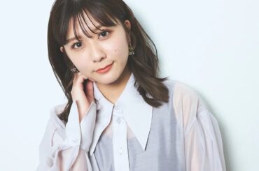 元AKB48で女優の清水麻璃亜が初写真集を発売、ランジェリーショットも