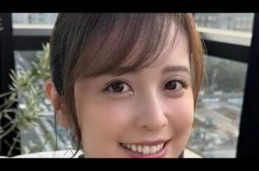 久慈暁子「もしかして？」白ニットゆったりロングワンピ映えスポットオフショ投稿に…