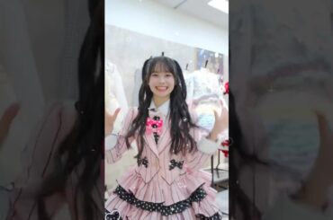 【AKB48TikTok】伊藤百花「君のC/W」衣装展でしか見られない渡辺麻友卒業コンver 🎀💗  ※いとももの展示はありません🍑 #AKB