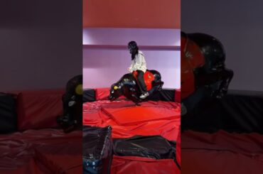 遊ぶ人たち(池田瑛紗と一ノ瀬美空と岡本姫奈と奥田いろはと川﨑桜)　 #乃木坂46 　#round1