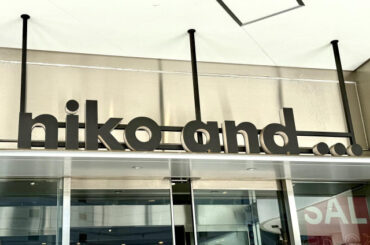 大人が似合う“カーキ色”！【niko and ...】で狙いたい♡「シャレ見えアウター」