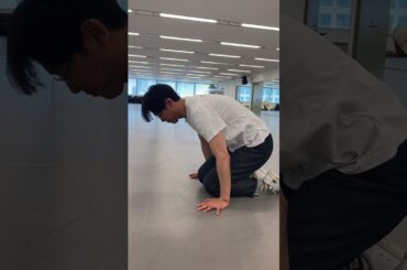 【#坂本昌行】坂本は正座から逆立ちができるらしい #どーぞ