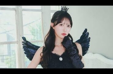 えなこ、絶対領域大開放の網ニーハイのハロウィーン風コスプレ「鼻ぢ出ちゃう」「もうダメ」
