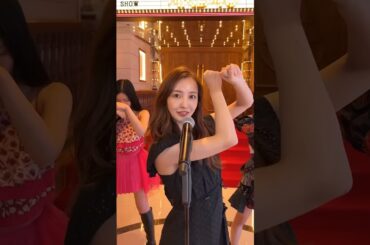 #板野友美 さん #RoLuANGEL のみなさんとヘビロテ🩷🪽#向井地美音 #千葉恵里 【au × AKB48 20thYear】Pontaポイントが当たるキャンペーン開催中💡💗🧡