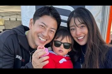 🎄岡副麻希＆娘のサンタ姿が可愛すぎる！家族の幸せSHOT✨#岡副麻希 #蒲生尚弥 #家族ショット #サンタコス #クリスマス #娘の成長