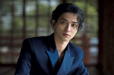 横浜流星のファッションシュートから、ナイキ「Air Max」限定カラーの復刻版まで──2025年を総括！『GQ』ファッション記事アクセスランキング【1〜5位】 | GQ JAPAN