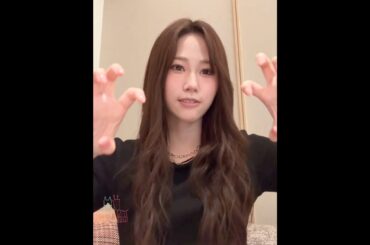 向井純葉 綺麗な大人っぽいとちゃんのマーライオン♩櫻坂46