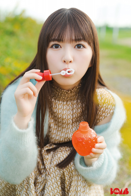 乃木坂46小川彩、透明感抜群な『BOMB』初ソログラビア 裏表紙に登場【独占カットあり】 | ORICON NEWS | 国内海外のニュース 乃木坂46小川彩、透明感抜群な『BOMB』初ソログラビア 裏表紙に登場【独占カットあり】 | ORICON NEWS | 国内海外のニュース