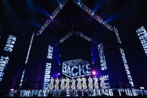 櫻坂46“BACKSメンバー”「13th Single BACKS LIVE!!」開催!Buddiesを魅了8