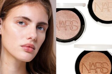 美肌フィルター級の仕上がりへ。2025年の素肌ベースメイク3選【VOGUE BEAUTY AWARDS 2025】 | Vogue Japan