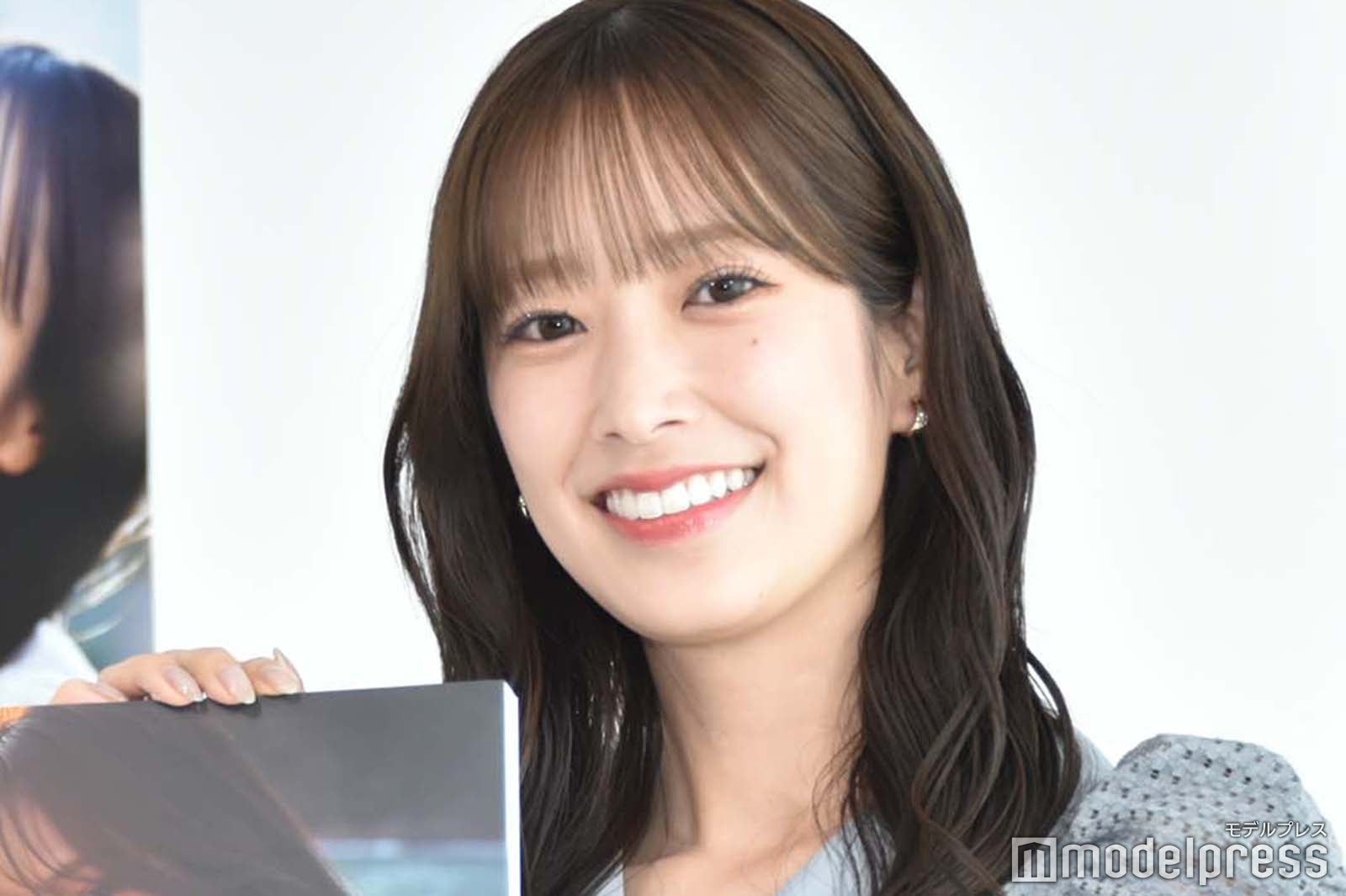 元日向坂46佐々木久美、白T×スウェットで美ウエストチラリ「ラフなコーデが絵になる」「理想のスタイル」と反響 – モデルプレス 元日向坂46佐々木久美、白T×スウェットで美ウエストチラリ「ラフなコーデが絵になる」「理想のスタイル」と反響 - モデルプレス