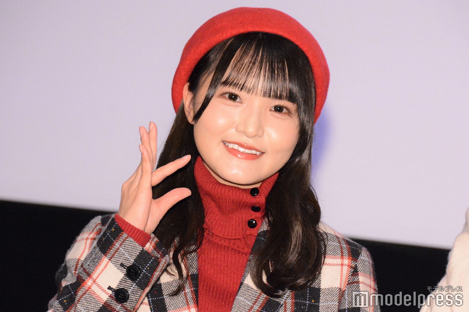 元日向坂46高瀬愛奈、セルフカット前髪に絶賛の声「自分で切ったと思えない」「器用すぎる」 – モデルプレス 元日向坂46高瀬愛奈、セルフカット前髪に絶賛の声「自分で切ったと思えない」「器用すぎる」 - モデルプレス