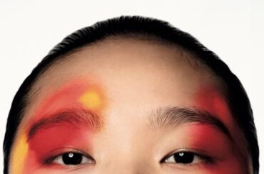 美容編集者がレクチャー。40代・50代が年末年始に仕込みたい美容医療 | Vogue Japan