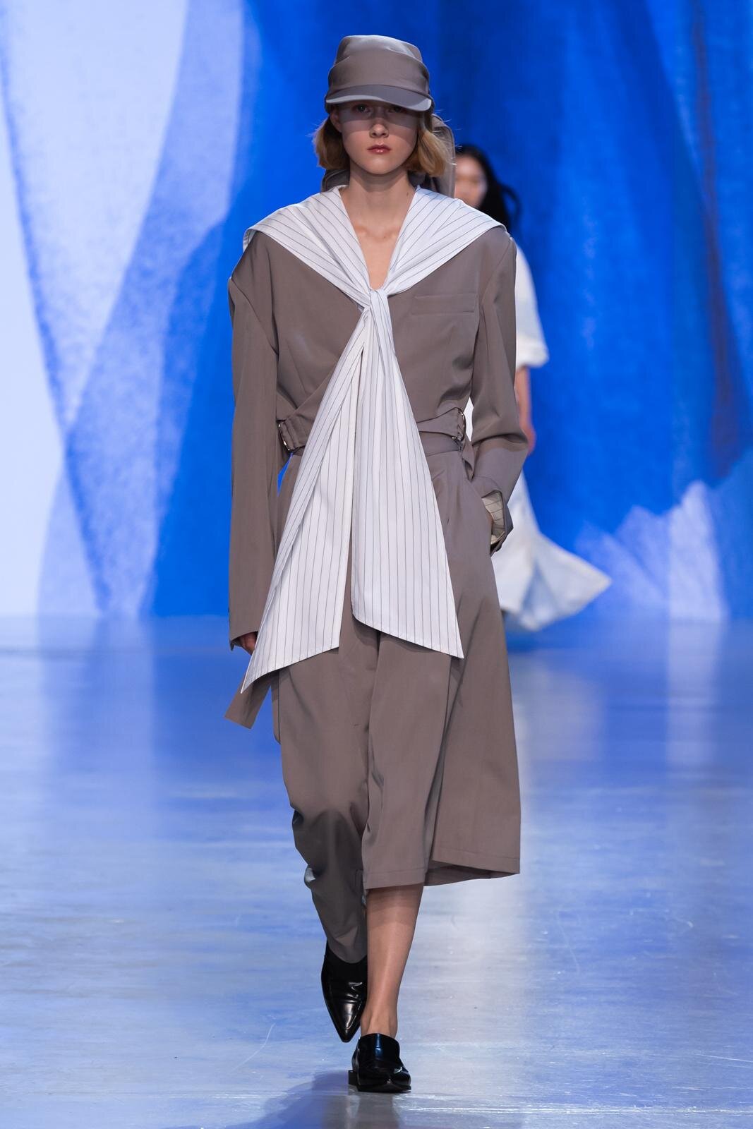 ウジョー 2026年春夏コレクション - 酷暑の都市を軽やかに生きる｜写真10