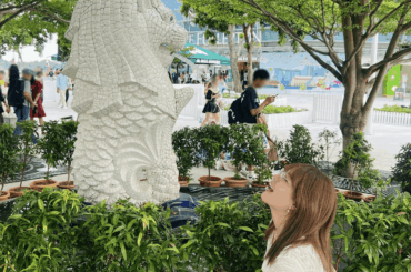 Suzushiro Sayumi in Singapore