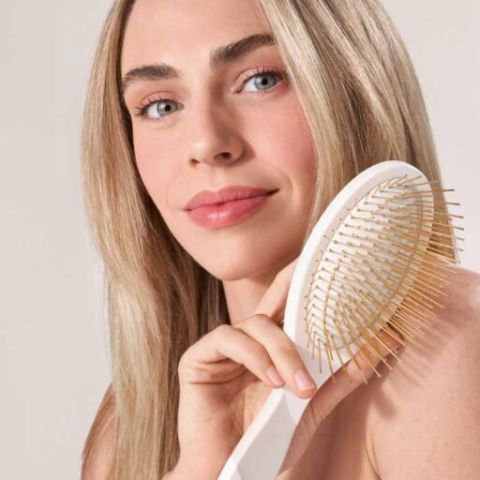 SNOW FOX SKINCAREから復刻カッサブラシ登場♡限定ブラック＆ホワイト発売