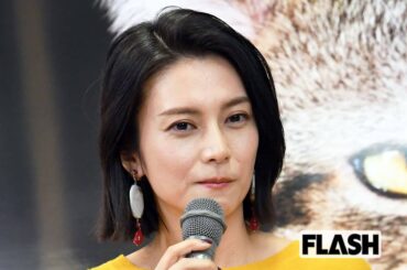 柴咲コウ『FNS歌謡祭』で“STARTO人気アイドル”とコラボ「ほぼ同じ顔の大きさ」の異次元スタイルに視聴者驚愕