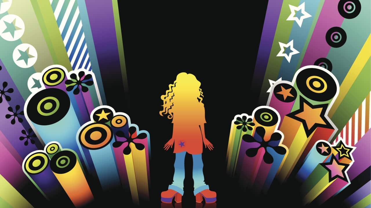 今年J-Pop Hubでトップダウンロードを記録した、ずっと真夜中でいいのに。の「シェードの埃は延長」 (お勧めアーカイブ) | SBS Japanese disk