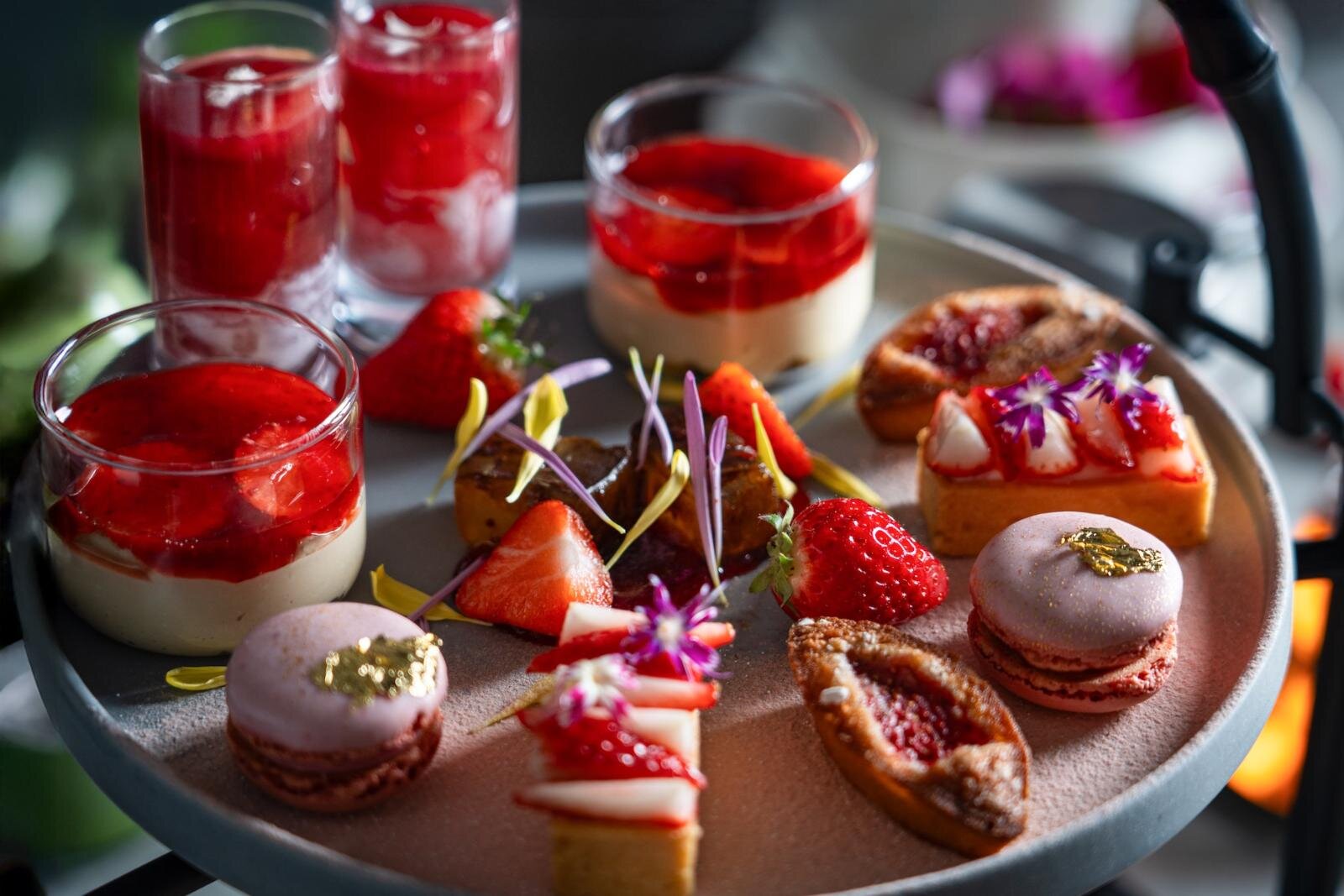 チャバティ京都嵐山“スコーン食べ放題”の完熟苺アフタヌーンティー、ほうじ茶×苺のレアチーズケーキなど｜写真3