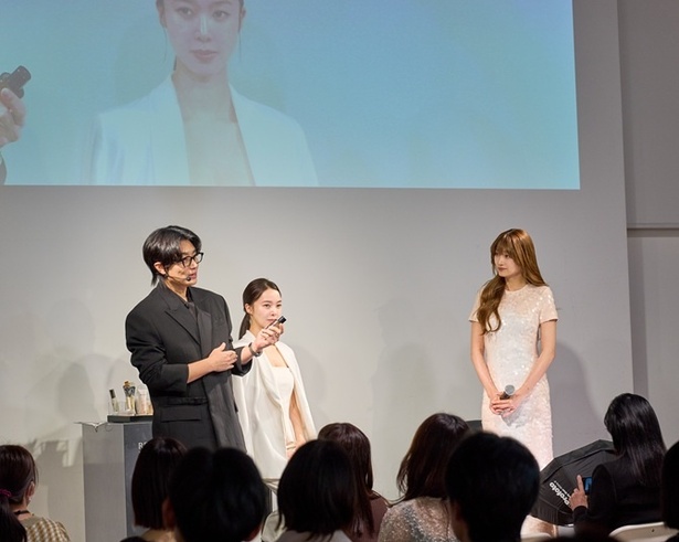 メイクアップデモンストレーションの様子