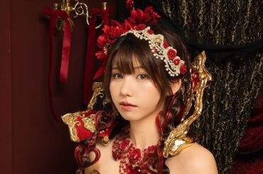 えなこ、衝撃的Ｔバックショットに「強烈」「桃尻」「柔らかそうなお尻」「振り向き美女」