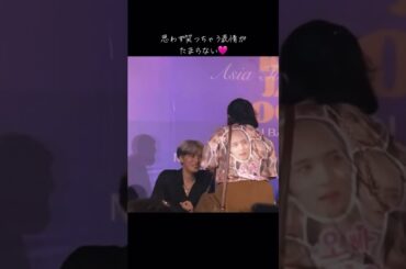 ファンの着ている服を見て笑ってしまうジェジュン#jaejoong