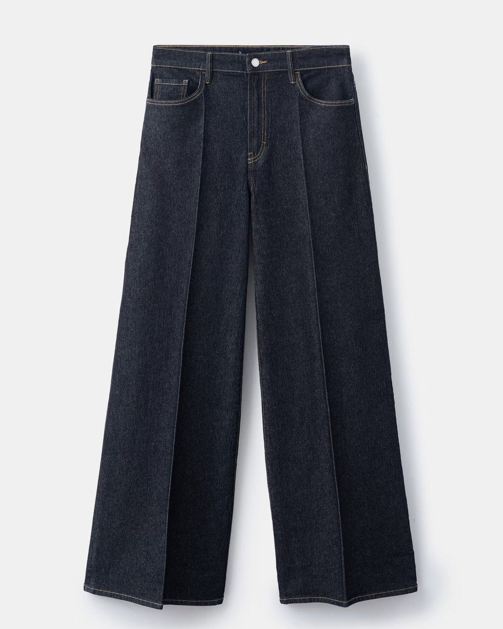 High-waisted wide-leg jeans