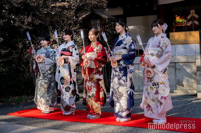 瀬戸口心月、奥田いろは、菅原咲月、五百城茉央、愛宕心響（C）モデルプレス