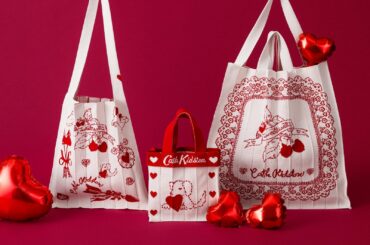 キャス キッドソン“ハートを運ぶワンちゃん”のバレンタイン柄ニットバッグ、KNT365コラボ - ファッションプレス