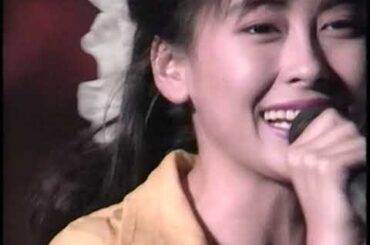 中山美穂  「遠い街のどこかで...  &  愛してるっていわない!」(LIVE1992)