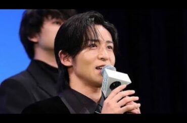 目黒蓮＆古川琴音、「ほどなく、お別れです」完成披露舞台あいさつで魅力全開