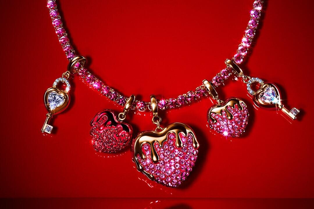 スワロフスキーのバレンタインジュエリー、“甘い恋”滴るハートや南京錠のクリスタルチャーム – ファッションプレス スワロフスキーのバレンタインジュエリー、“甘い恋”滴るハートや南京錠のクリスタルチャーム - ファッションプレス