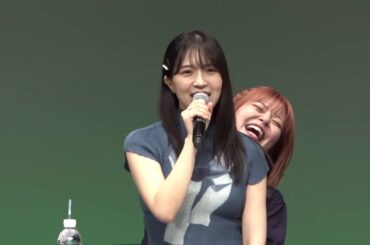 膝にお尻を乗せ合う鈴代紗弓さんと大西沙織さん　「はーい!鈴代です!今行きまーす!」第3回番組単独イベント第1部