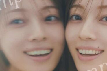 乃木坂46梅澤美波、ほぼノーメイク“ラブリー双子ショット”公開 2nd写真集封入特典 - オリコンニュース