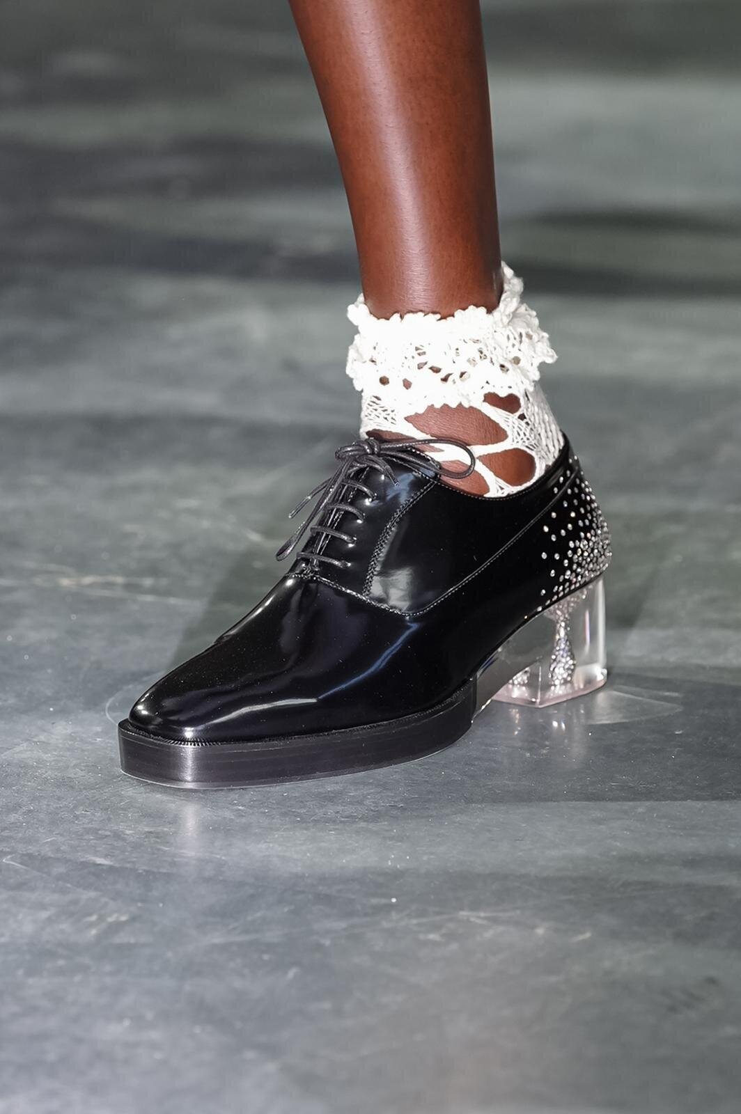 オックスフォードシューズ(ラインストーン) 526,900円